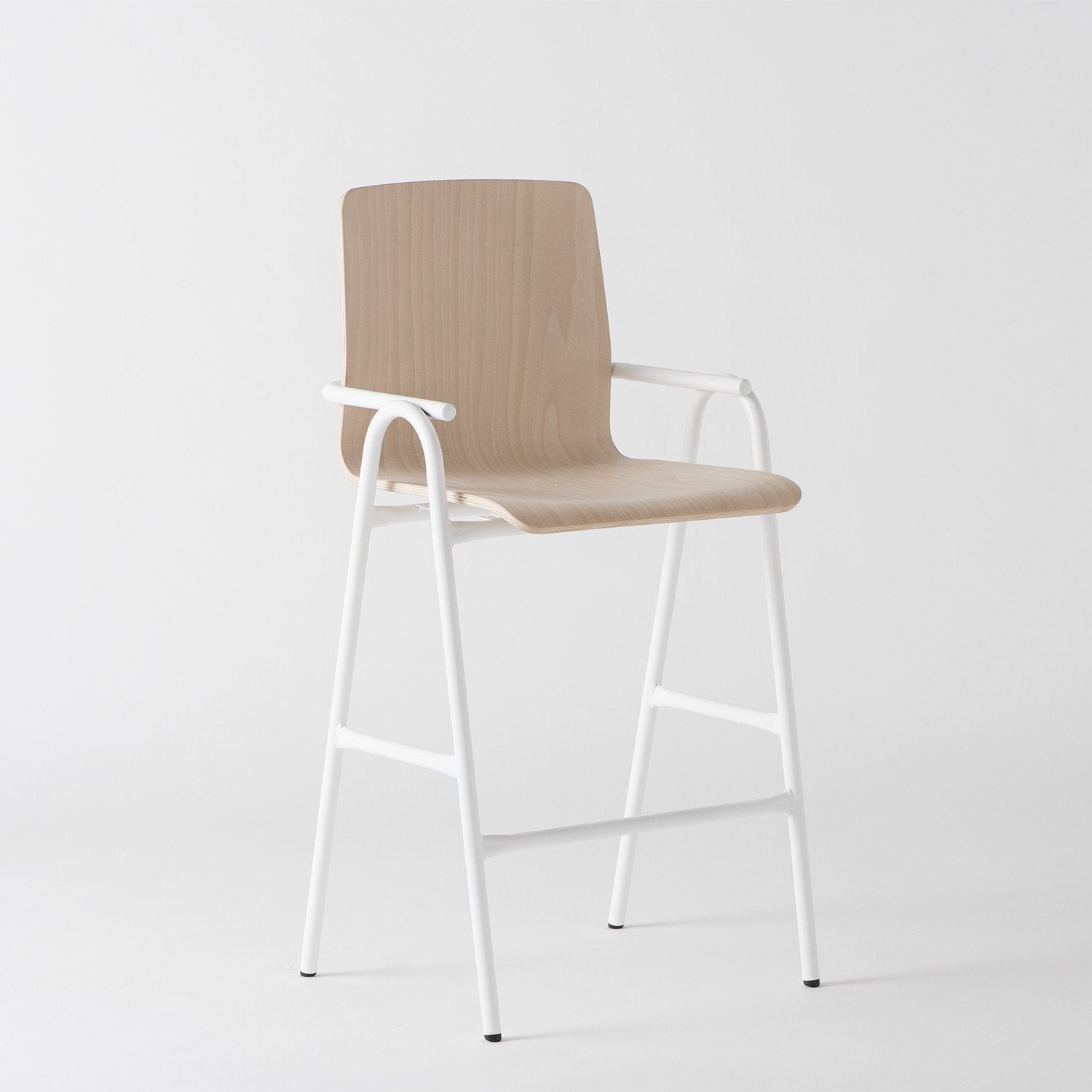 Full Hurdle High Chair by Dowel Jones